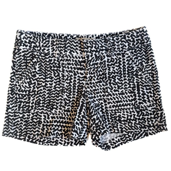 Banana republic black white printed shorts ❤️ - Picture 3 of 7
